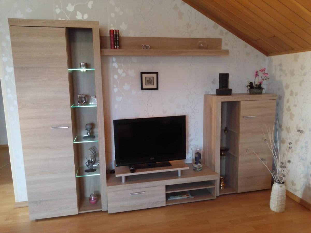 Apartament Haus Heidrun Dolgesheim Zewnętrze zdjęcie