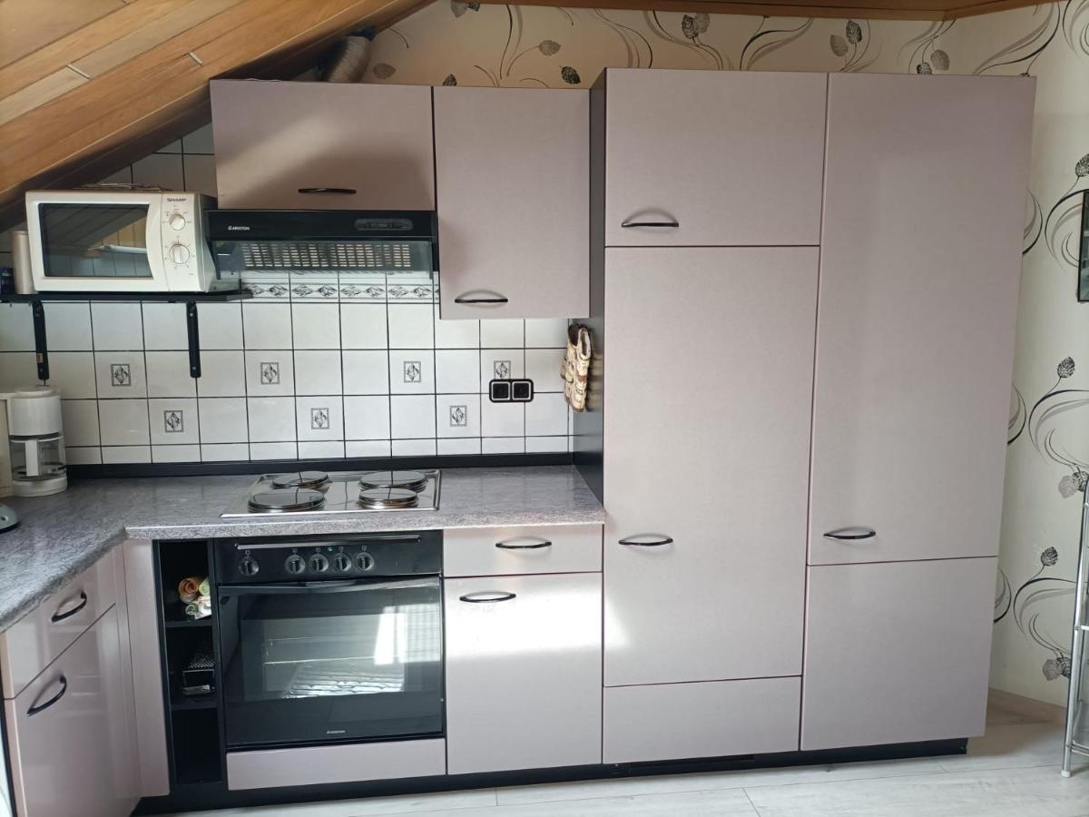 Apartament Haus Heidrun Dolgesheim Zewnętrze zdjęcie